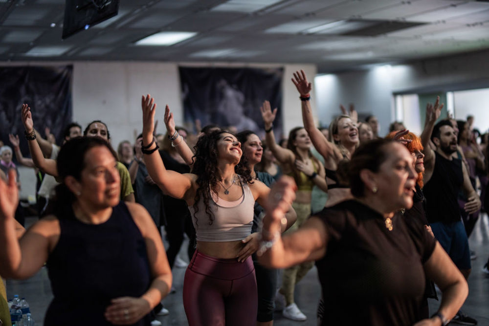 Background Contact Image